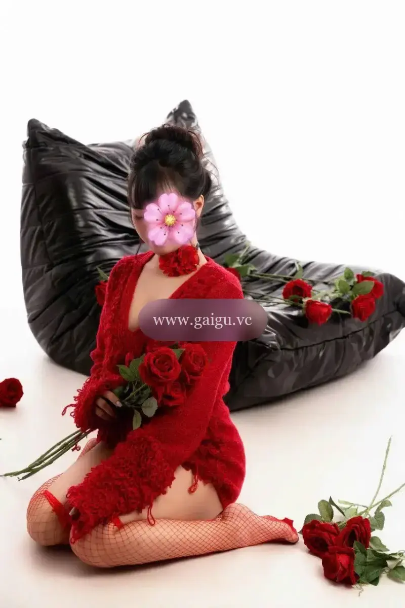 ♥️Diệp Anh 2k♥️BABY DA TRẮNG -GÁI XINH ĐÁNG YÊU, BODY MƯỢT HÀNG CAO CẤP