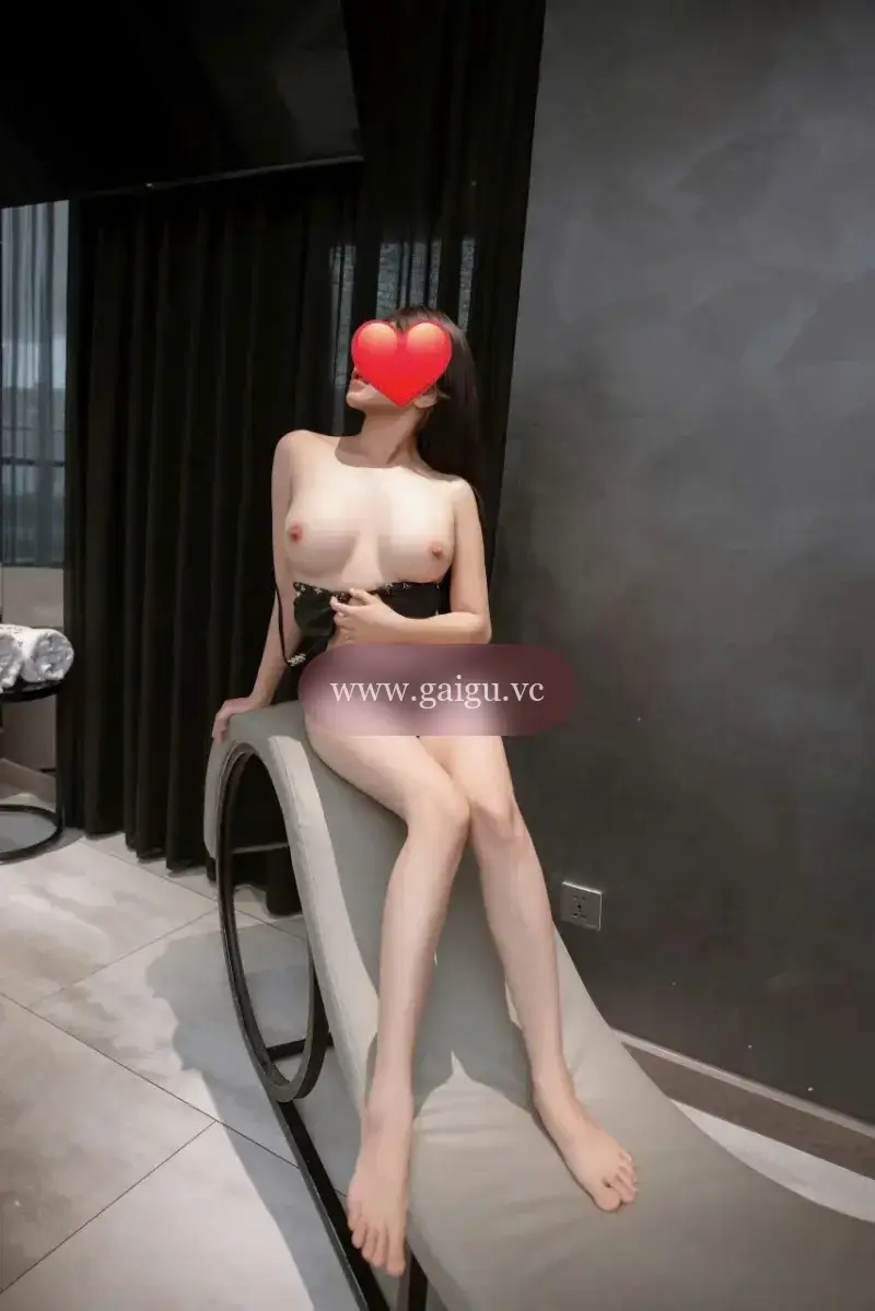 💗GÁI XINH BÉ SAM_ KHUÔN MẶT ẤN TƯỢNG_DA TRẮNG CHÂN DÀI_LÀM TÌNH MAX PHÊ