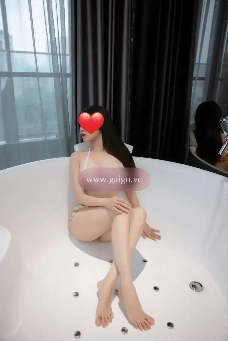 💗GÁI XINH BÉ SAM_ KHUÔN MẶT ẤN TƯỢNG_DA TRẮNG CHÂN DÀI_LÀM TÌNH MAX PHÊ