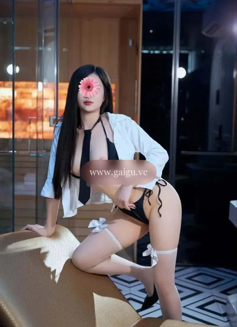 PHƯƠNG LINH - Tiểu Mỹ Nhân - Dâm xinh siêu chất