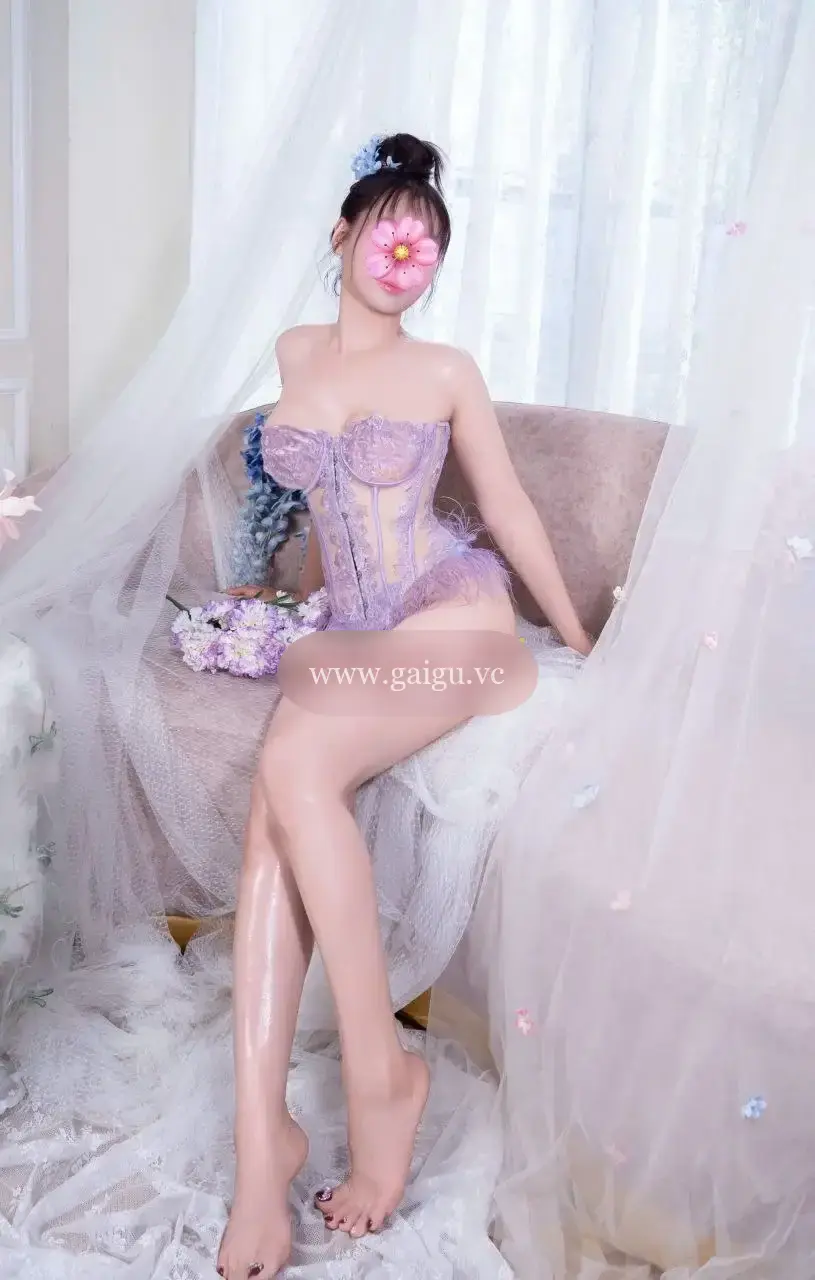 ❤️Quỳnh Nhi ❤️Xinh đẹp_Dâm đãng_Làm tình siêu đẳng phê pha