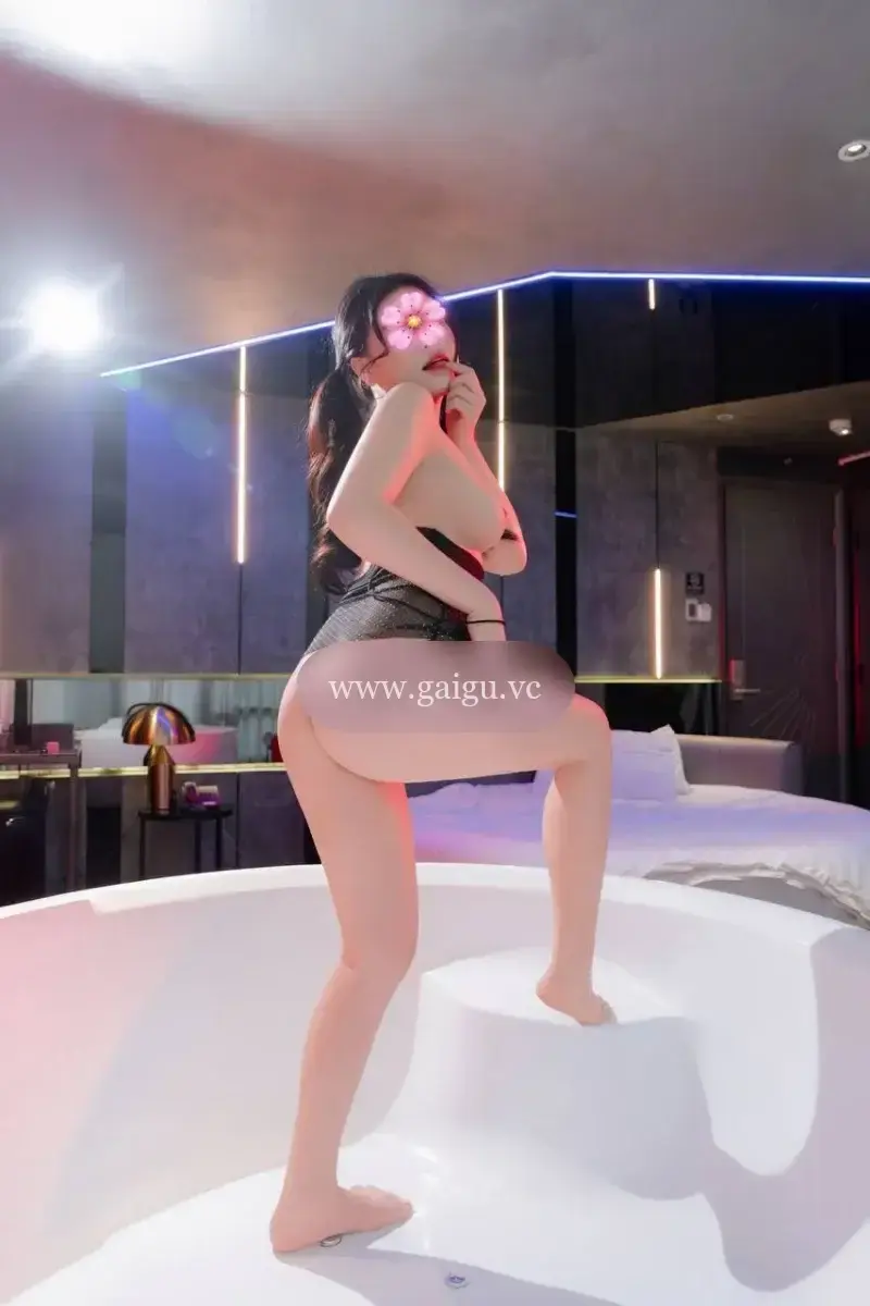 ngọc linh -bưởi to săn chắc nhiệt tình