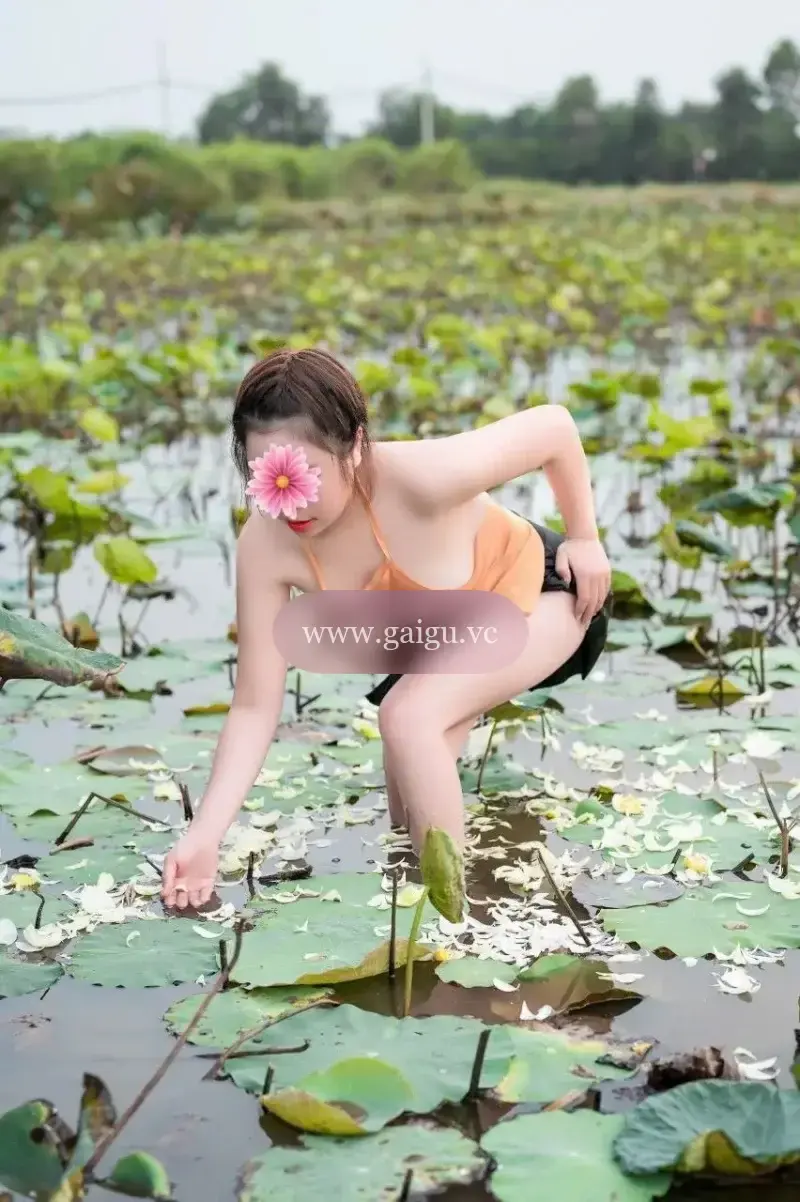 Thỏa Mãn Sung Sướng Cùng Em Hà My