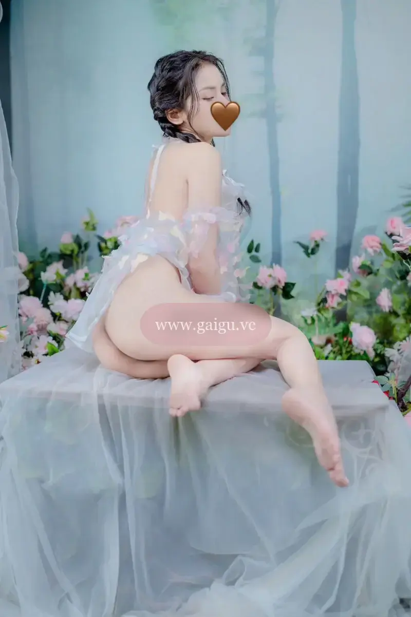 HÀ NHI LOLI , TRẮNG XINH - DÂM ĐÃNG - LÀM TÌNH CỰC ĐỈNH