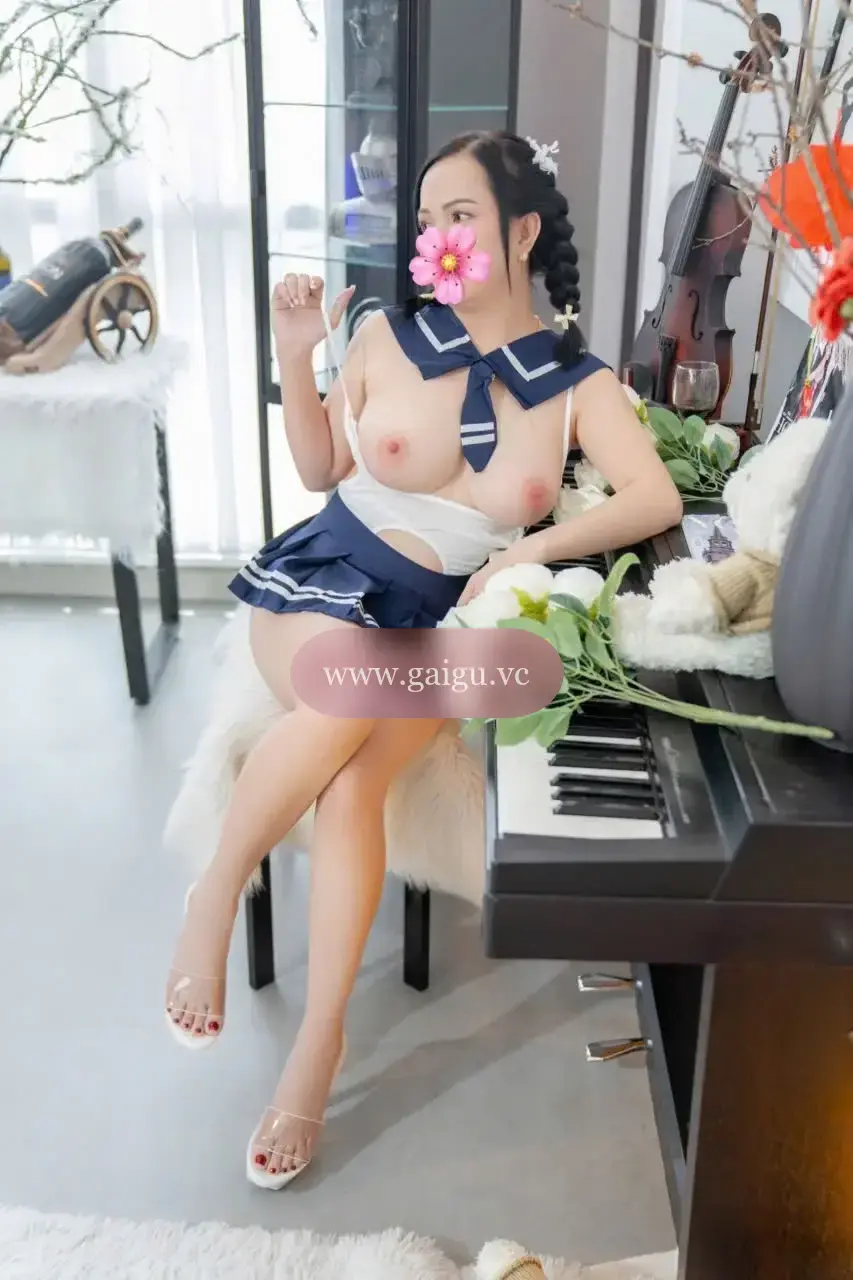 New✅ Ngọc RuBy Xinh Xắn - Làm Tình Cực Phê - Lên Đỉnh Cực Sướng