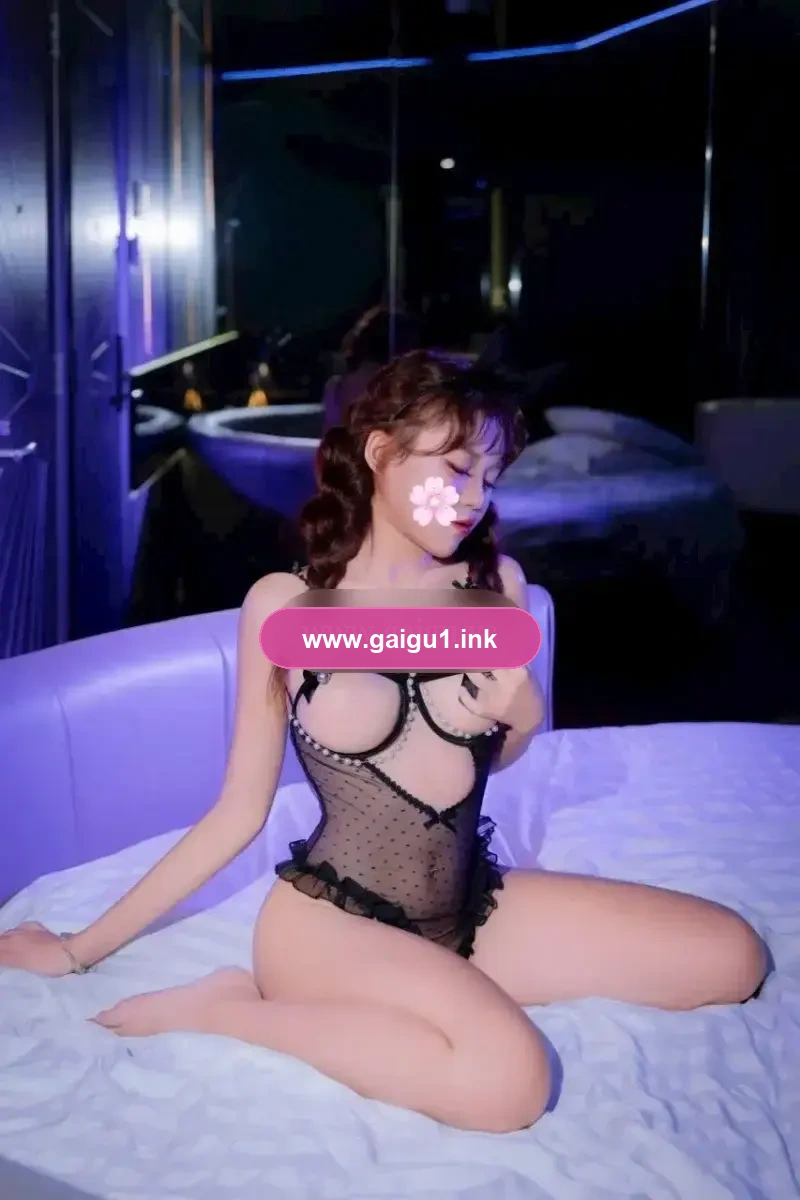 🌸🌸 Vy Vy 🌸🌸 gái mới 100% 💕 hàng mới chất lượng 🌸🌸