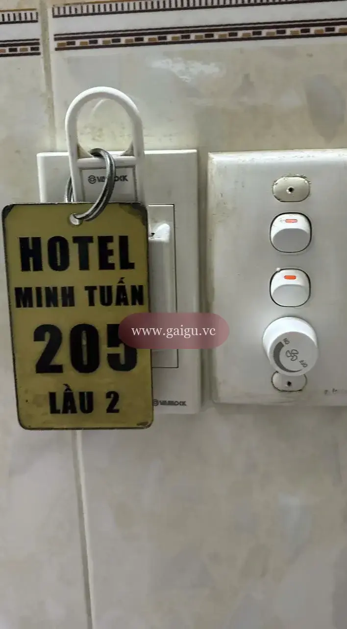 Ảnh đánh giá gái gọi