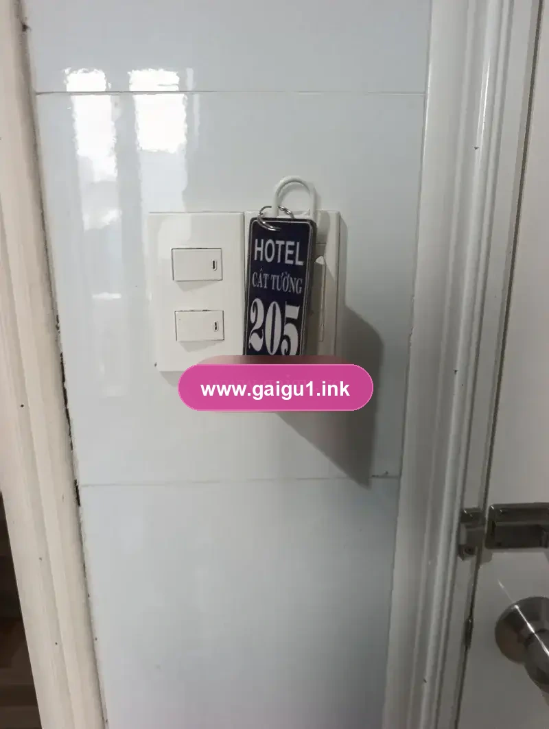 Ảnh đánh giá gái gọi