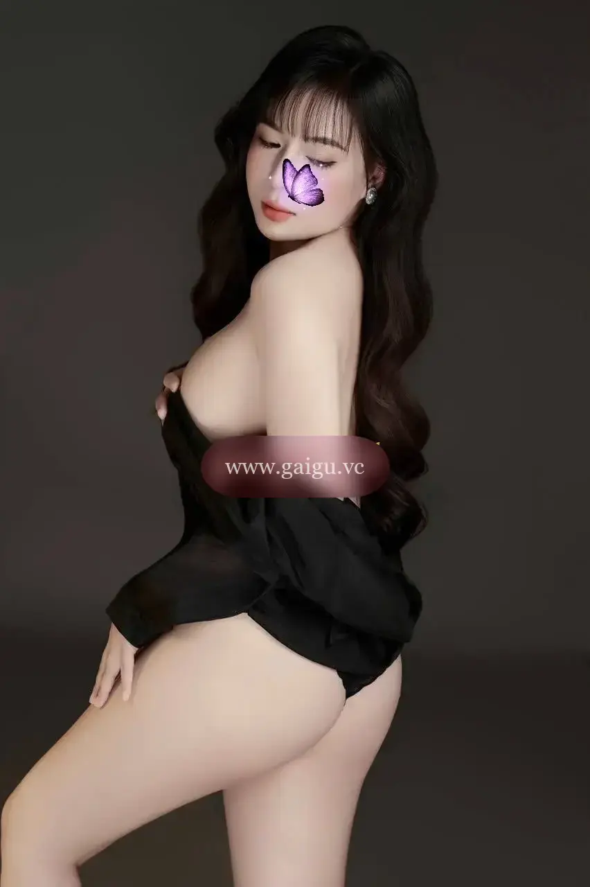 Khánh vy❣️hot girl glamorous❣️siêu phẩm.